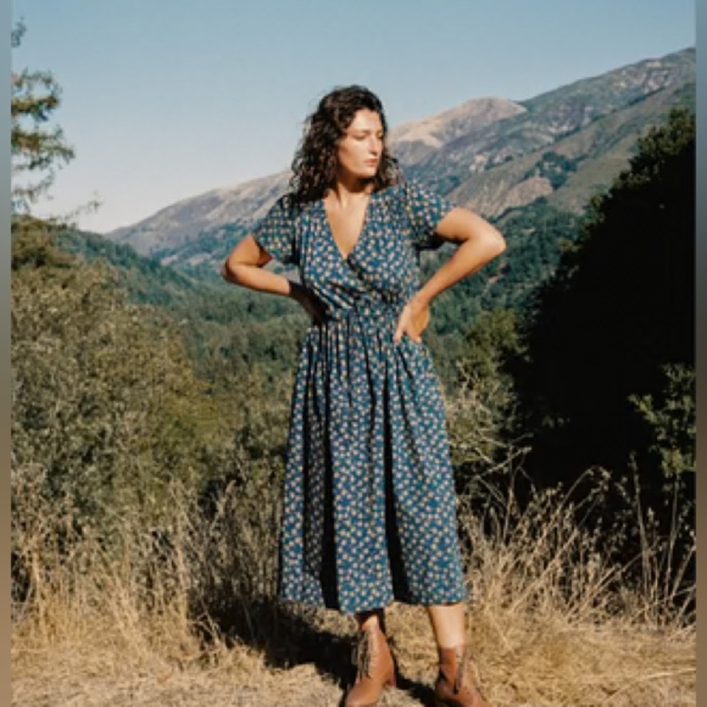 GUC Christy Dawn Dawn Midi Dress in Blue Poppy